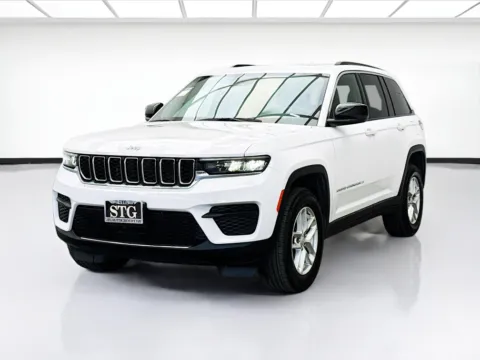 White 2024 Jeep Grand Cherokee Laredo X for sale in Bellflower, CA