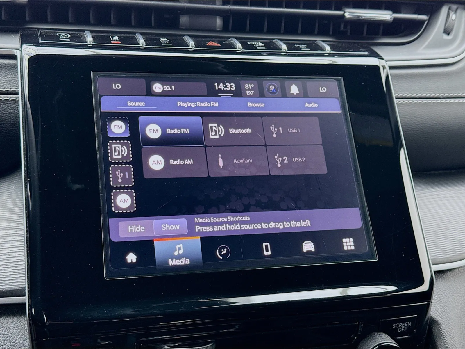Jeep Grand Cherokee photo 11