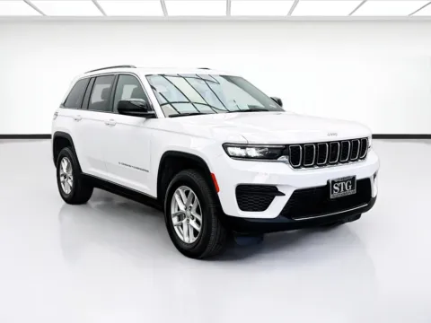 Another view of 2024 Jeep Grand Cherokee Laredo X for sale in Bellflower, CA at STG Bellflower