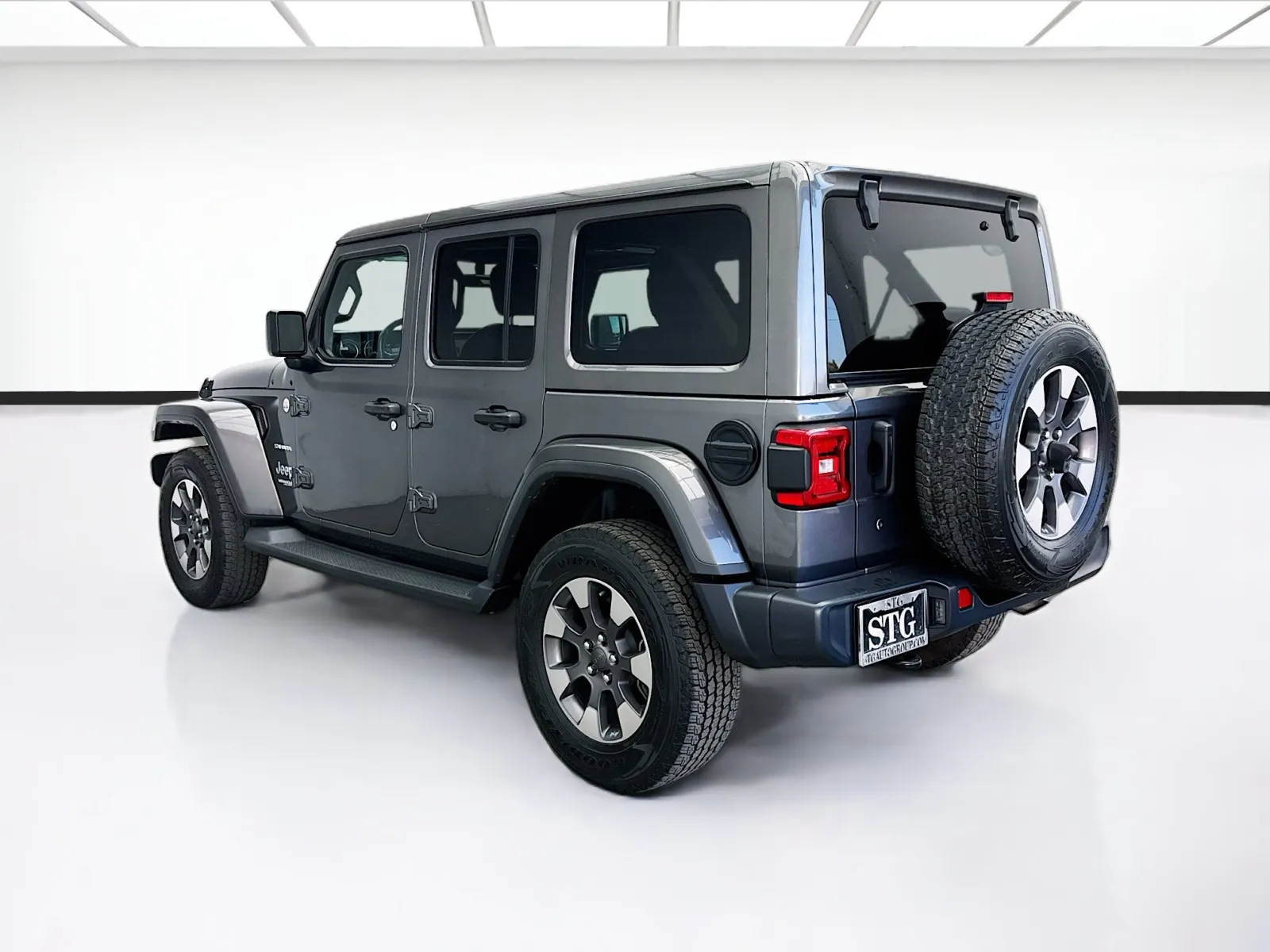 Jeep Wrangler photo 6