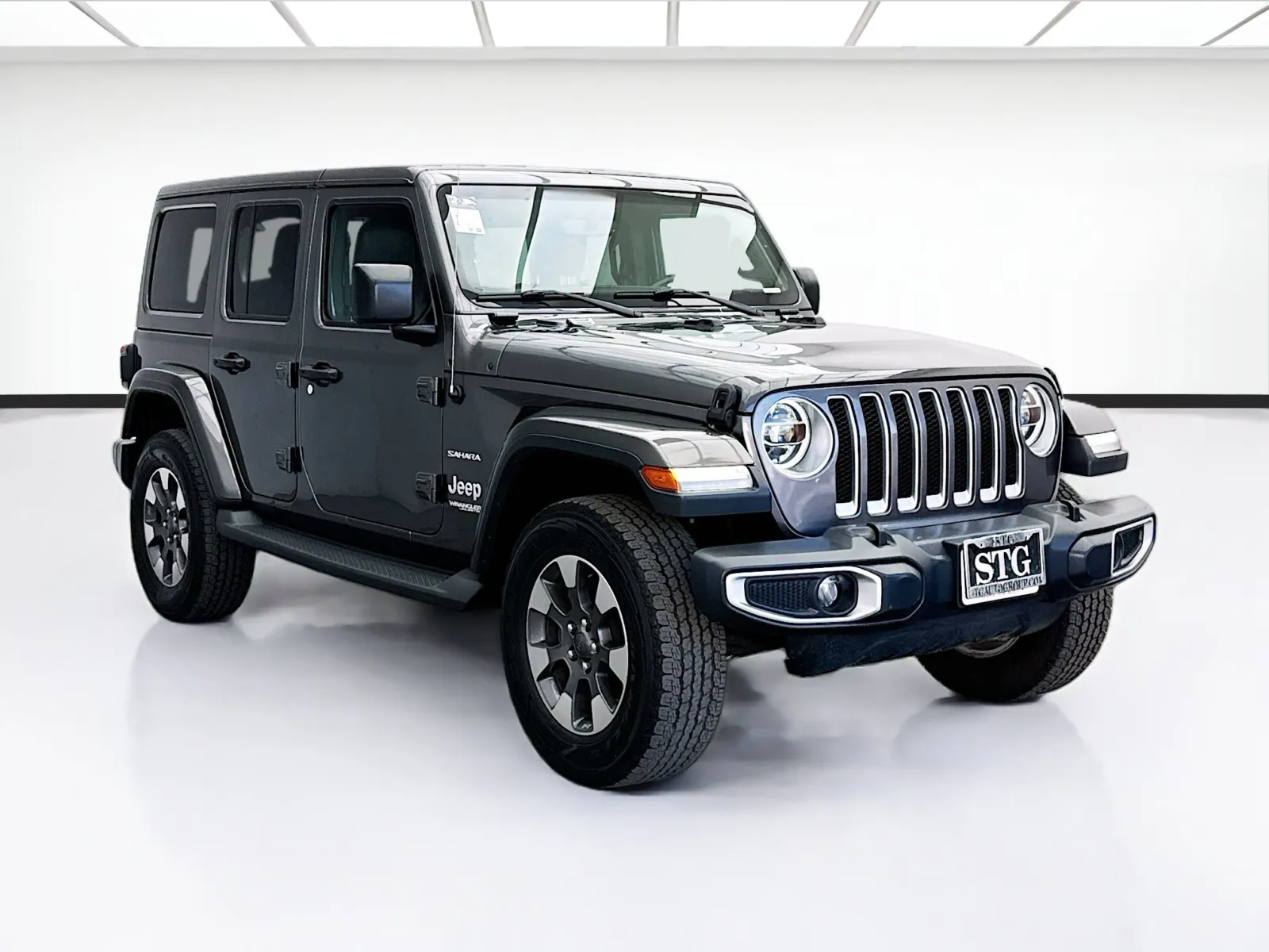 Jeep Wrangler photo 3