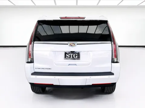 More photos of 2020 Cadillac Escalade Platinum Edition at STG Bellflower, CA