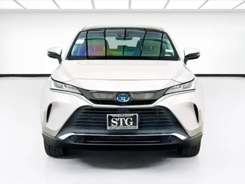 Photos of 2021 Toyota Venza Limited for sale in Bellflower, CA at STG Bellflower