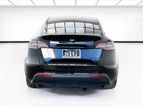 More photos of 2023 Tesla Model Y Long Range at STG Bellflower, CA