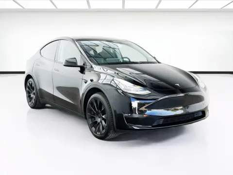 Another view of 2023 Tesla Model Y Long Range for sale in Bellflower, CA at STG Bellflower
