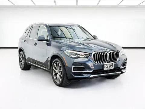 Another view of 2022 BMW X5 sDrive40i for sale in Bellflower, CA at STG Bellflower