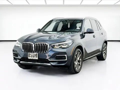 Gray 2022 BMW X5 sDrive40i for sale in Bellflower, CA