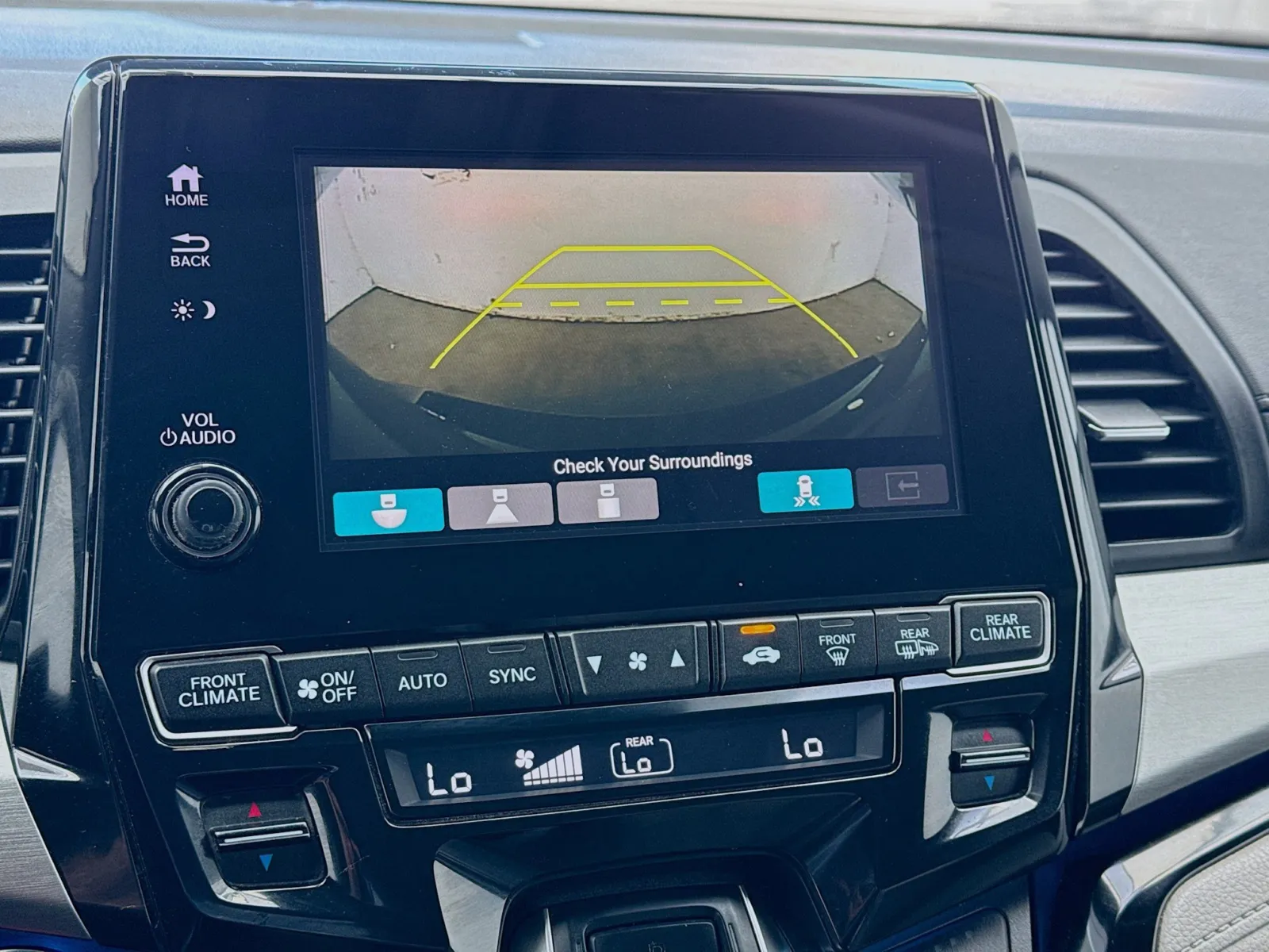Honda Odyssey photo 10
