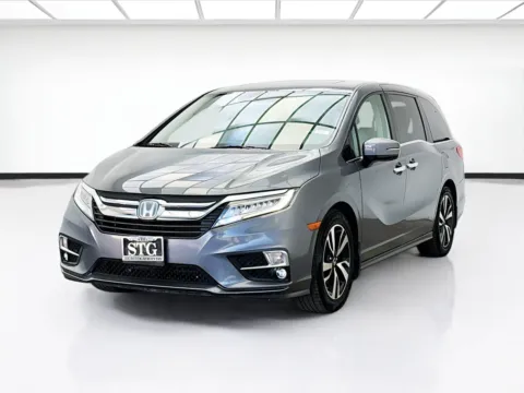 Gray 2019 Honda Odyssey Elite for sale in Bellflower, CA
