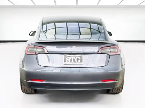 More photos of 2022 Tesla Model 3 Performance at STG Bellflower, CA