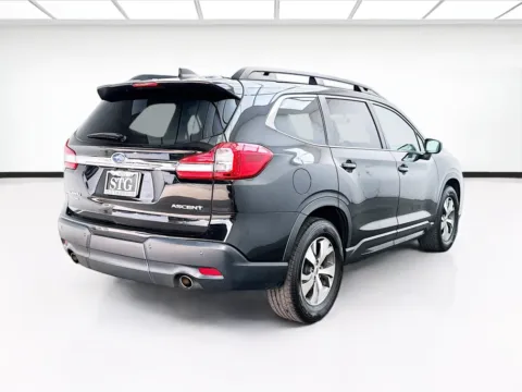 More photos of 2022 Subaru Ascent Premium at STG Bellflower, CA