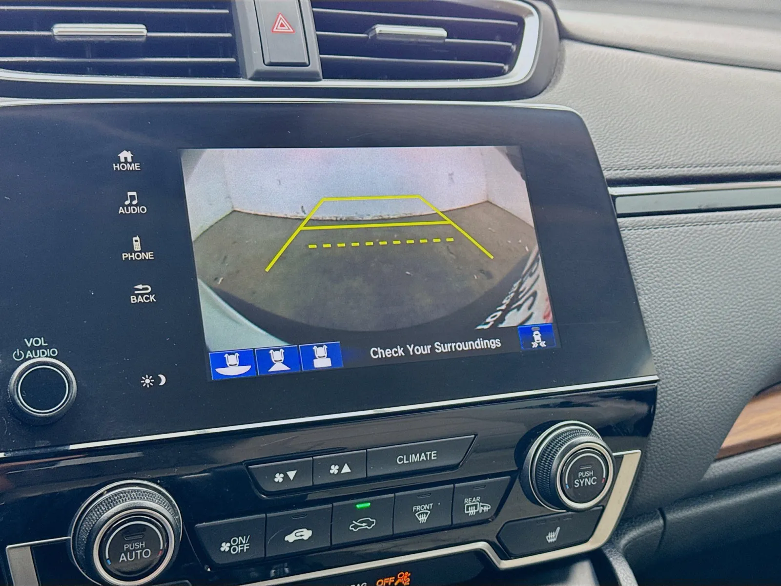 Honda CR-V photo 9