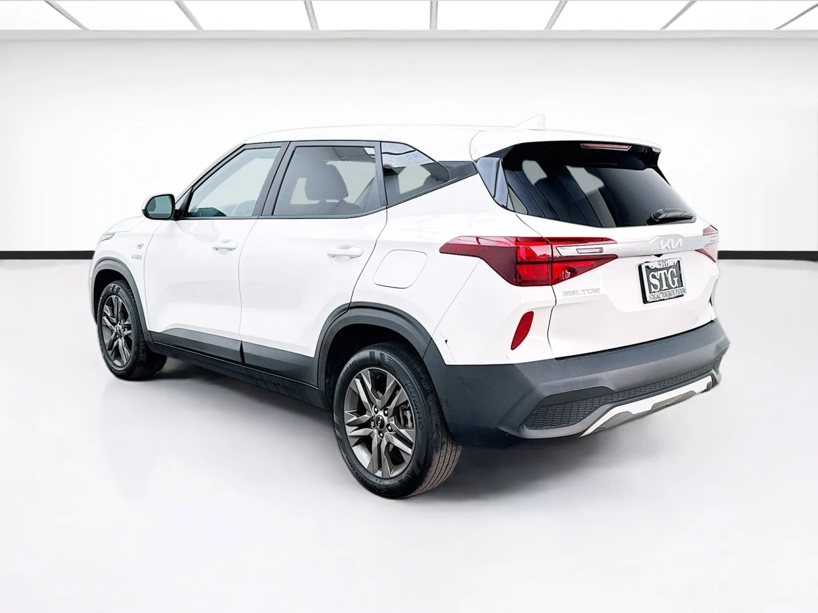 Kia Seltos photo 6