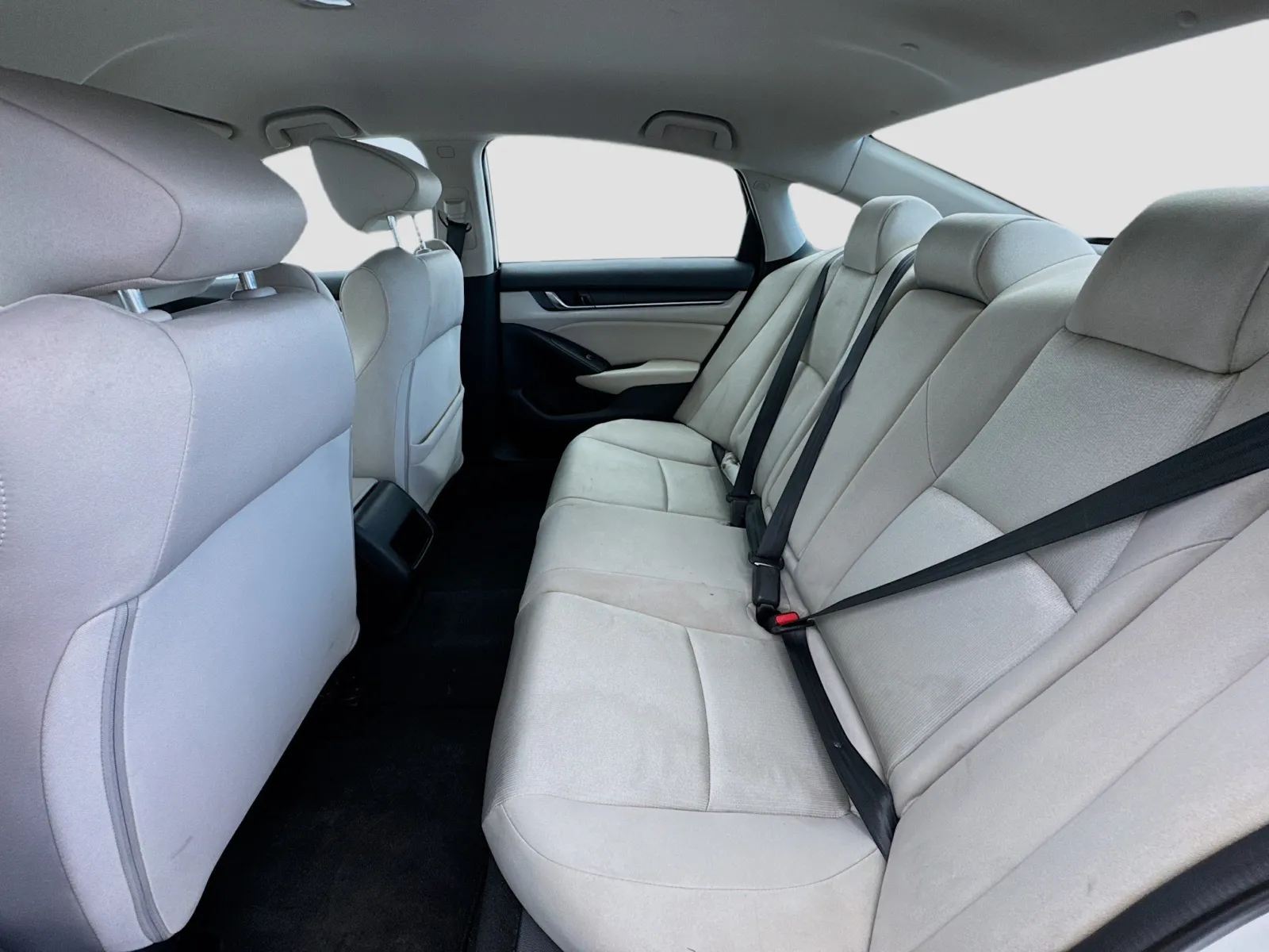 Honda Accord photo 15
