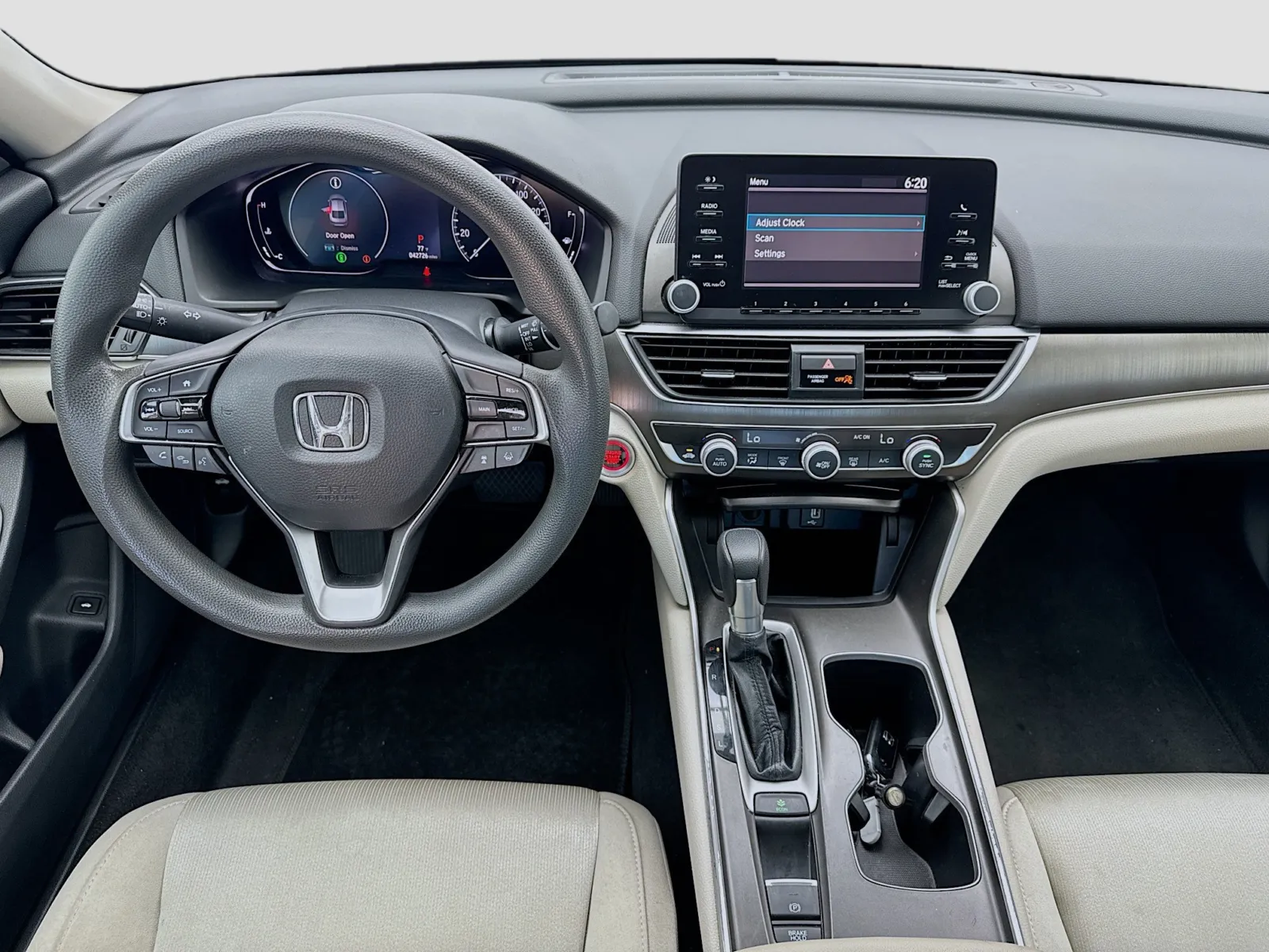 Honda Accord photo 14