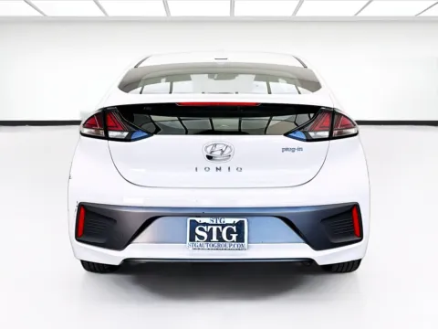 More photos of 2020 Hyundai Ioniq Plug-In Hybrid SE at STG Bellflower, CA