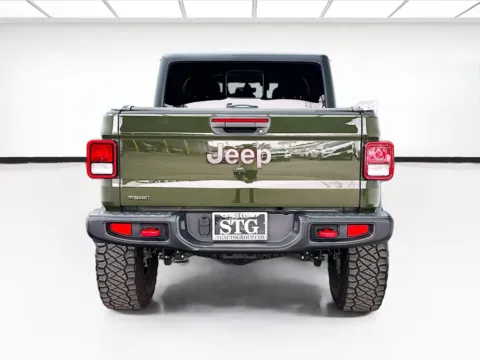 More photos of 2022 Jeep Gladiator Rubicon at STG Bellflower, CA