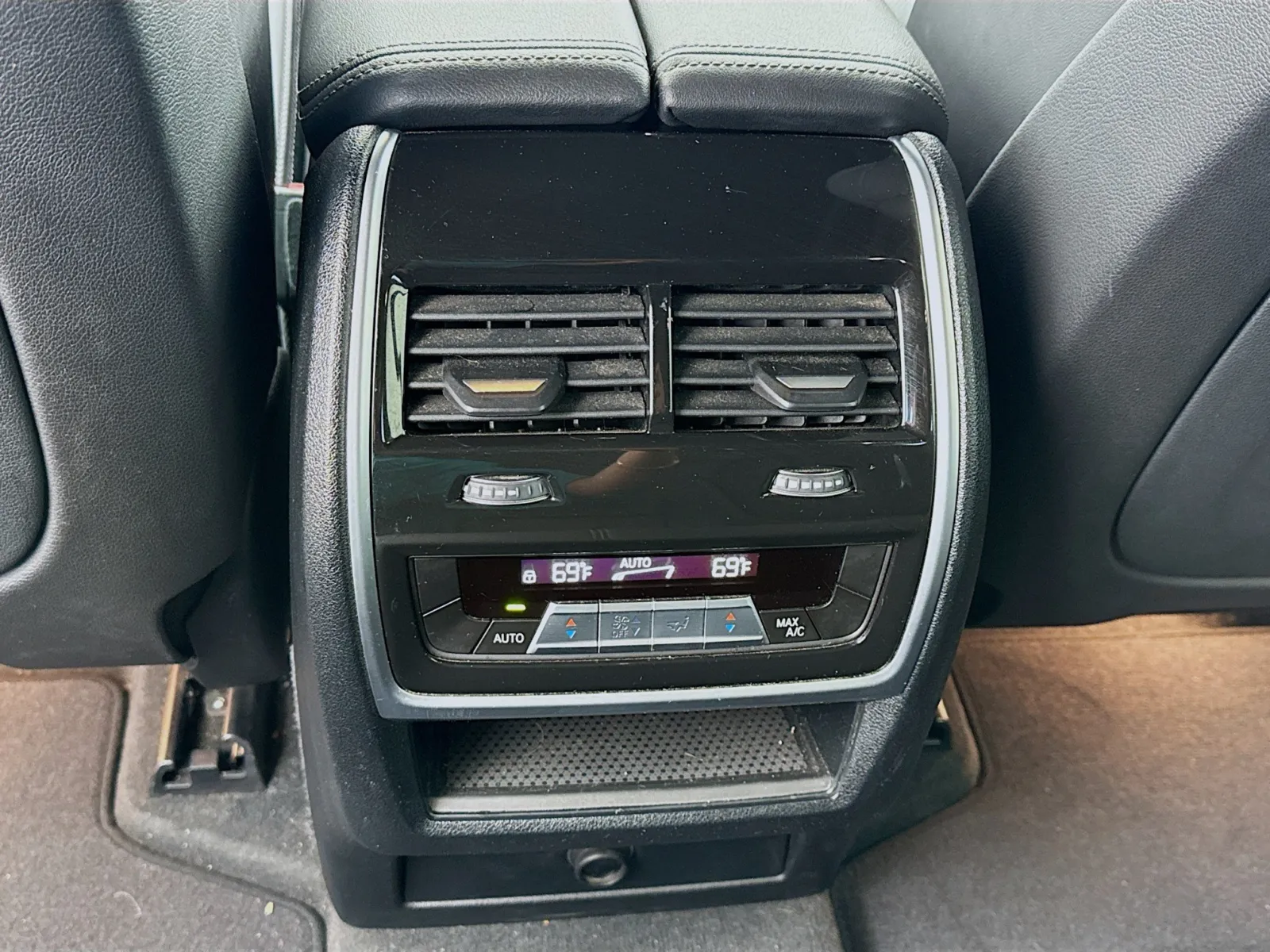 BMW X5 photo 17