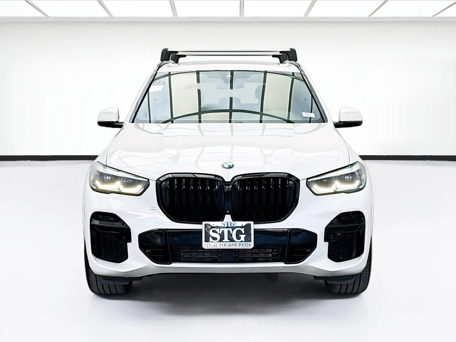 BMW X5 photo 2