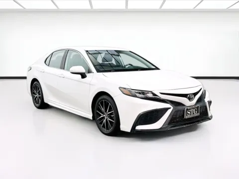 Another view of 2021 Toyota Camry SE for sale in Bellflower, CA at STG Bellflower