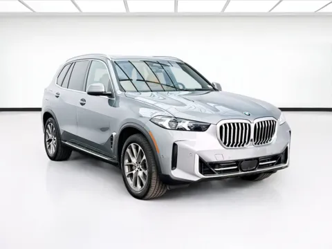 Another view of 2024 BMW X5 sDrive40i for sale in Bellflower, CA at STG Bellflower