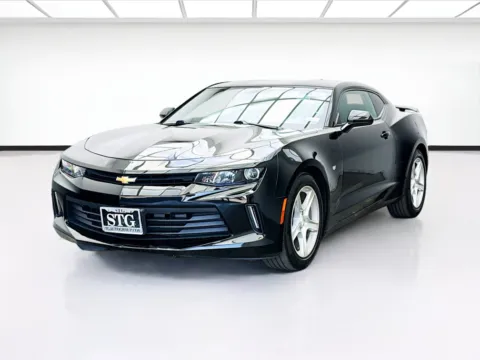 Black 2016 Chevrolet Camaro 1LT for sale in Bellflower, CA