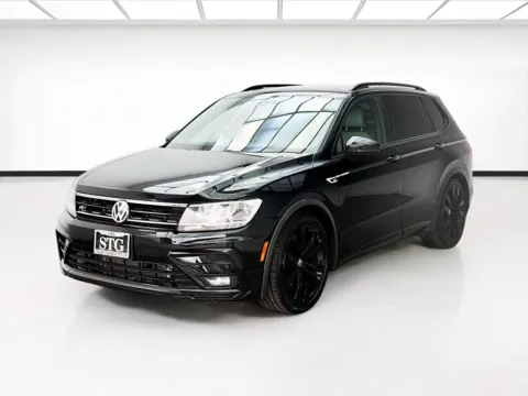 Black 2020 Volkswagen Tiguan 2.0T SE R-Line Black for sale in Bellflower, CA