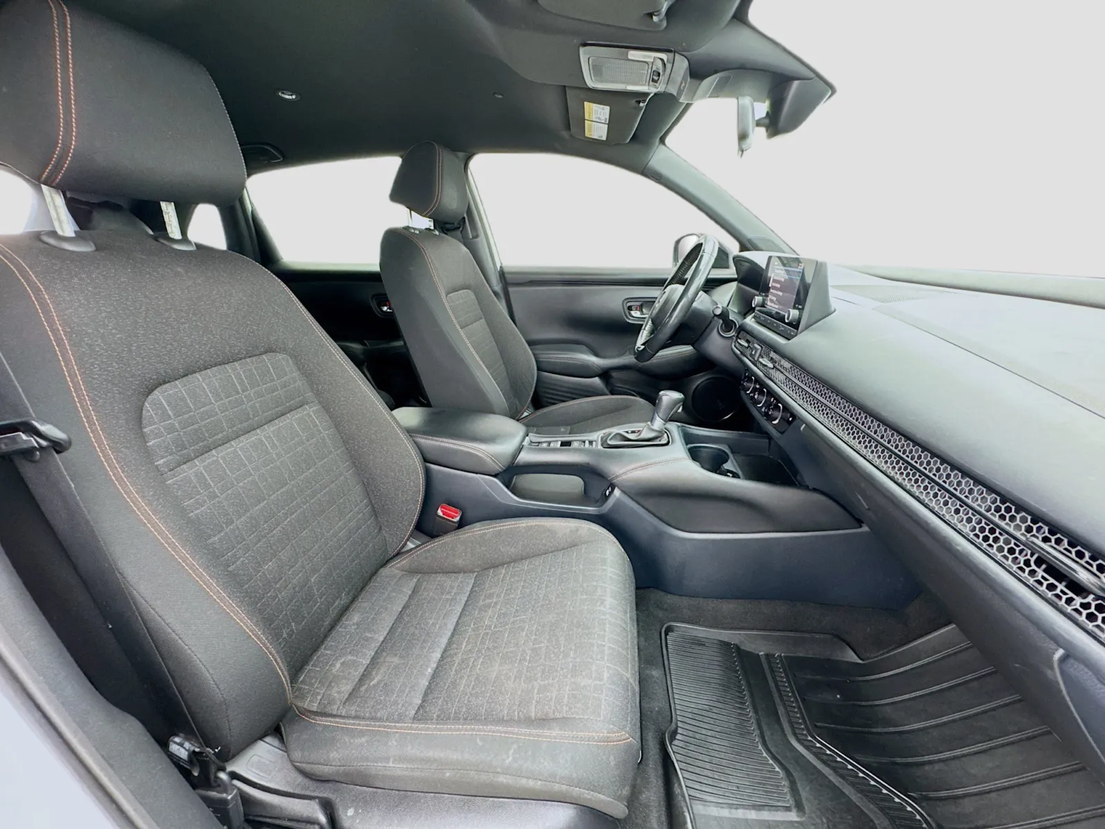 Honda HR-V photo 17