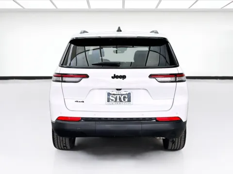 More photos of 2023 Jeep Grand Cherokee L Altitude at STG Bellflower, CA
