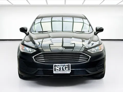 Photos of 2019 Ford Fusion SE for sale in Bellflower, CA at STG Bellflower