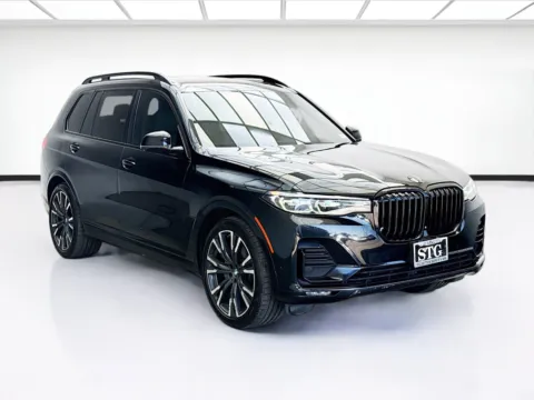 Another view of 2019 BMW X7 xDrive40i for sale in Bellflower, CA at STG Bellflower