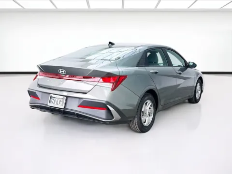 More photos of 2025 Hyundai Elantra SE at STG Bellflower, CA