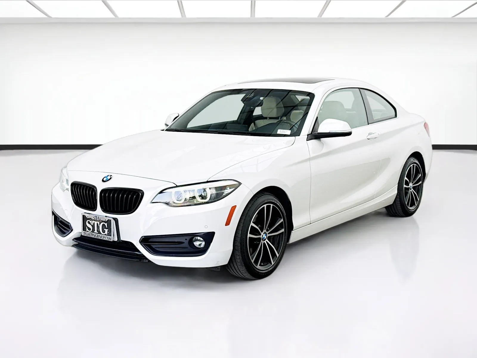White 2021 BMW 2 Series 230i for sale in Bellflower, CA