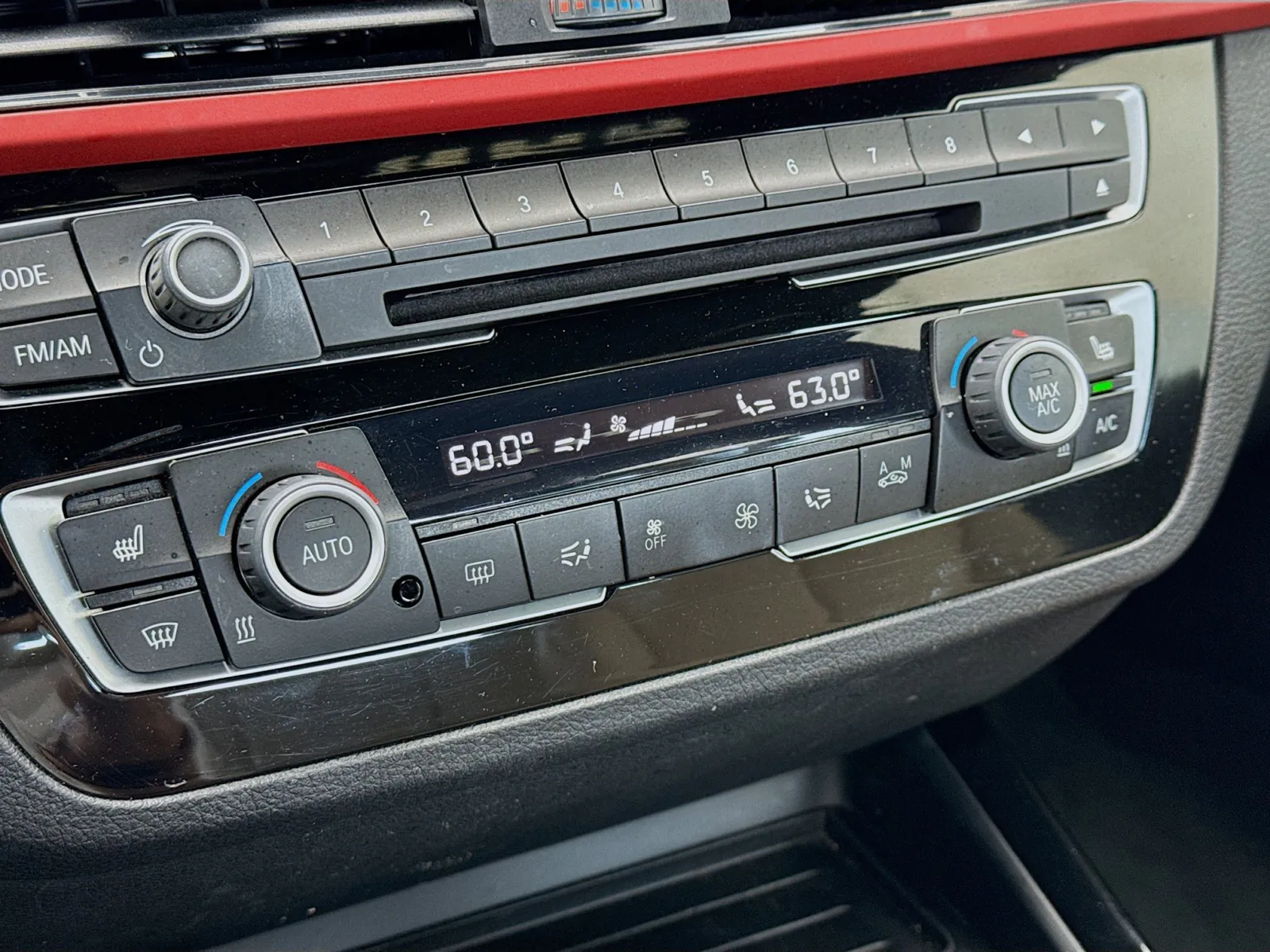 BMW 2 Series photo 12
