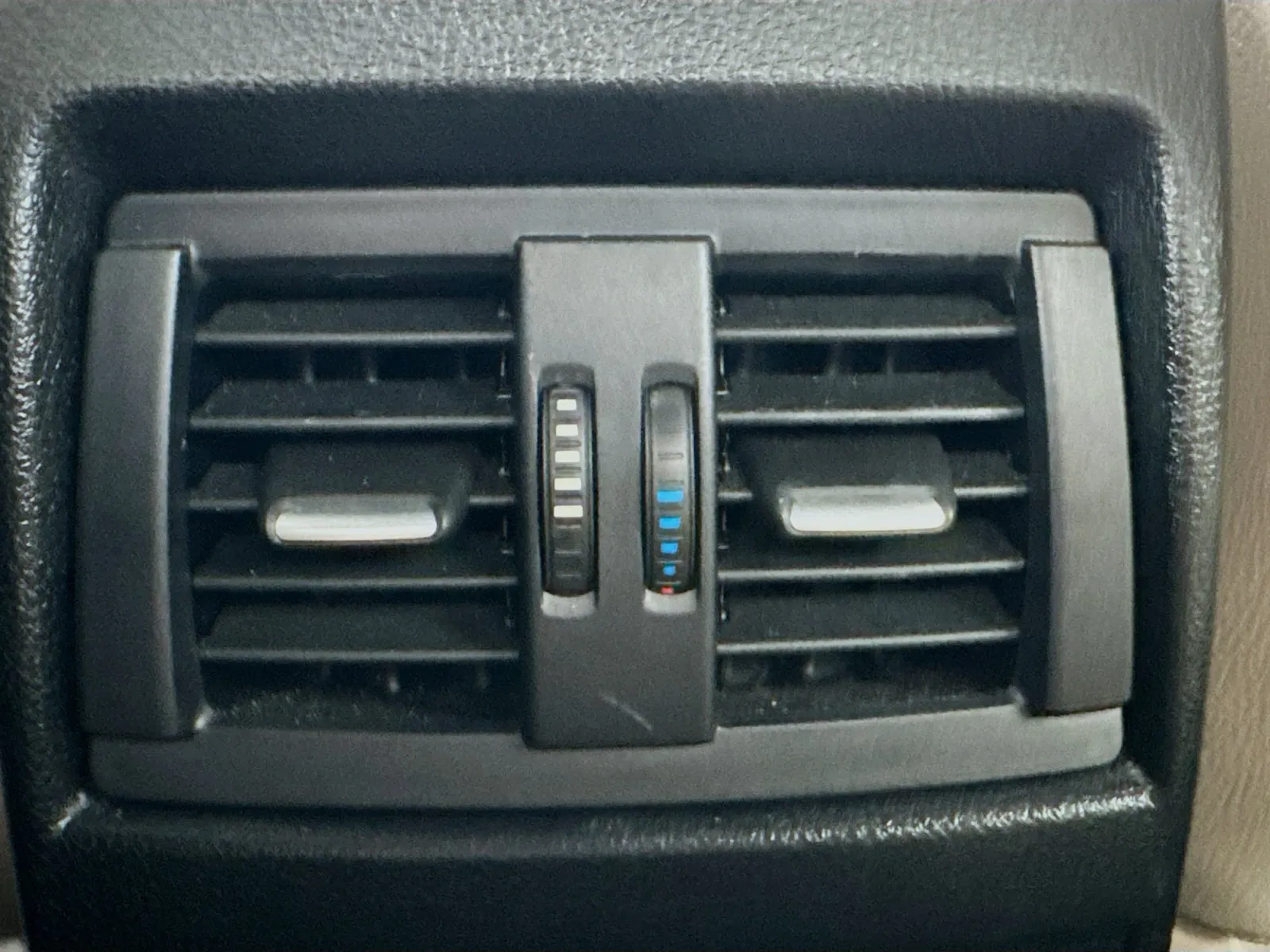 BMW 2 Series photo 17