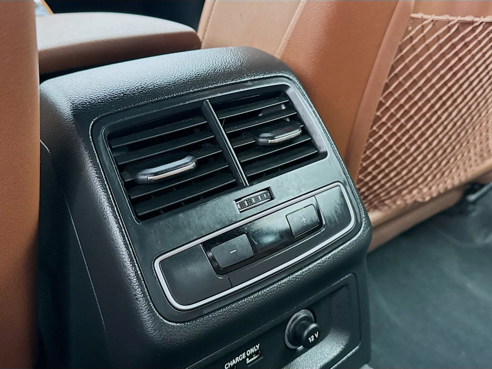 Audi A4 photo 18