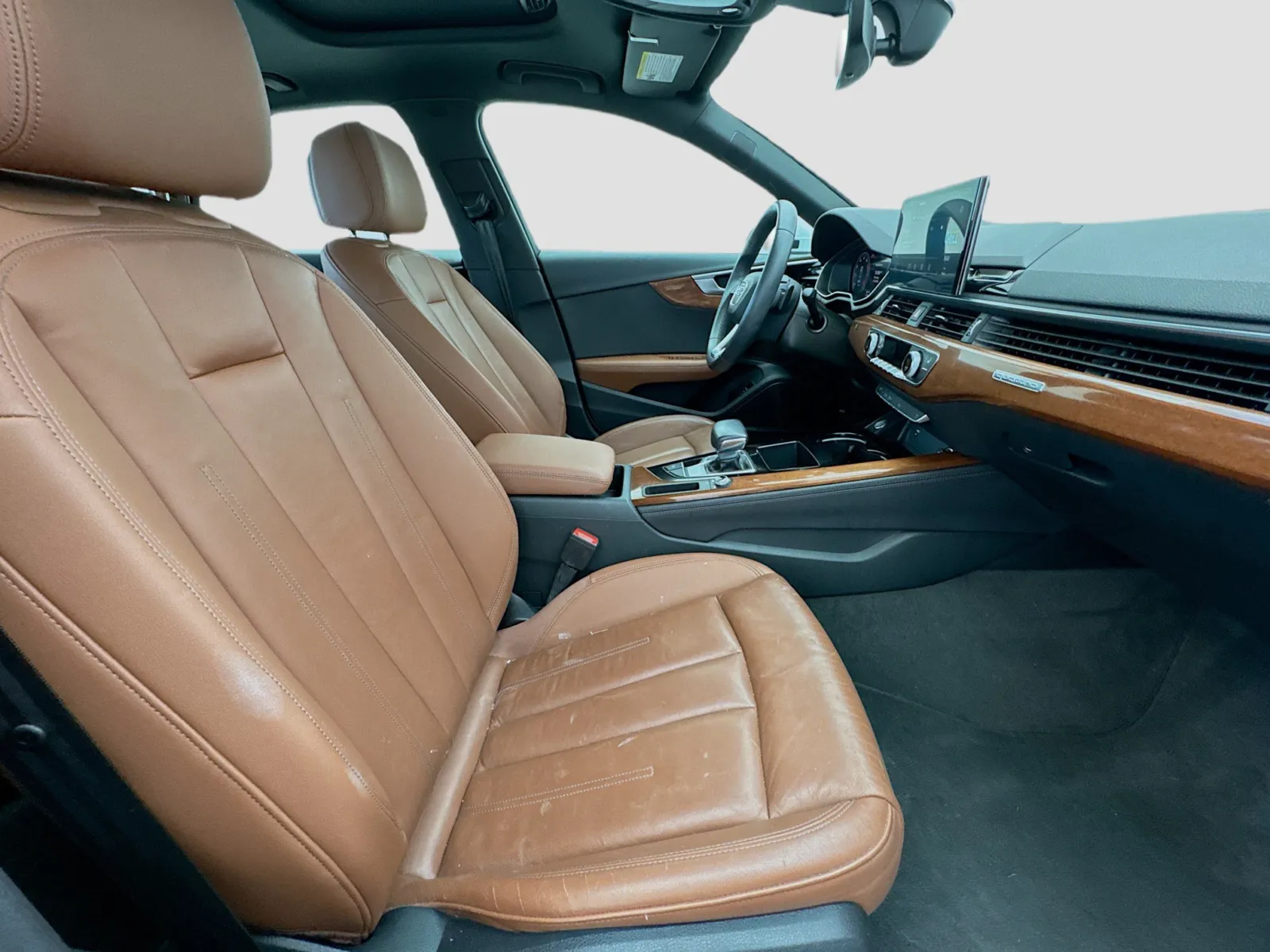 Audi A4 photo 21