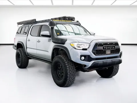Another view of 2019 Toyota Tacoma TRD Off-Road V6 for sale in Bellflower, CA at STG Bellflower