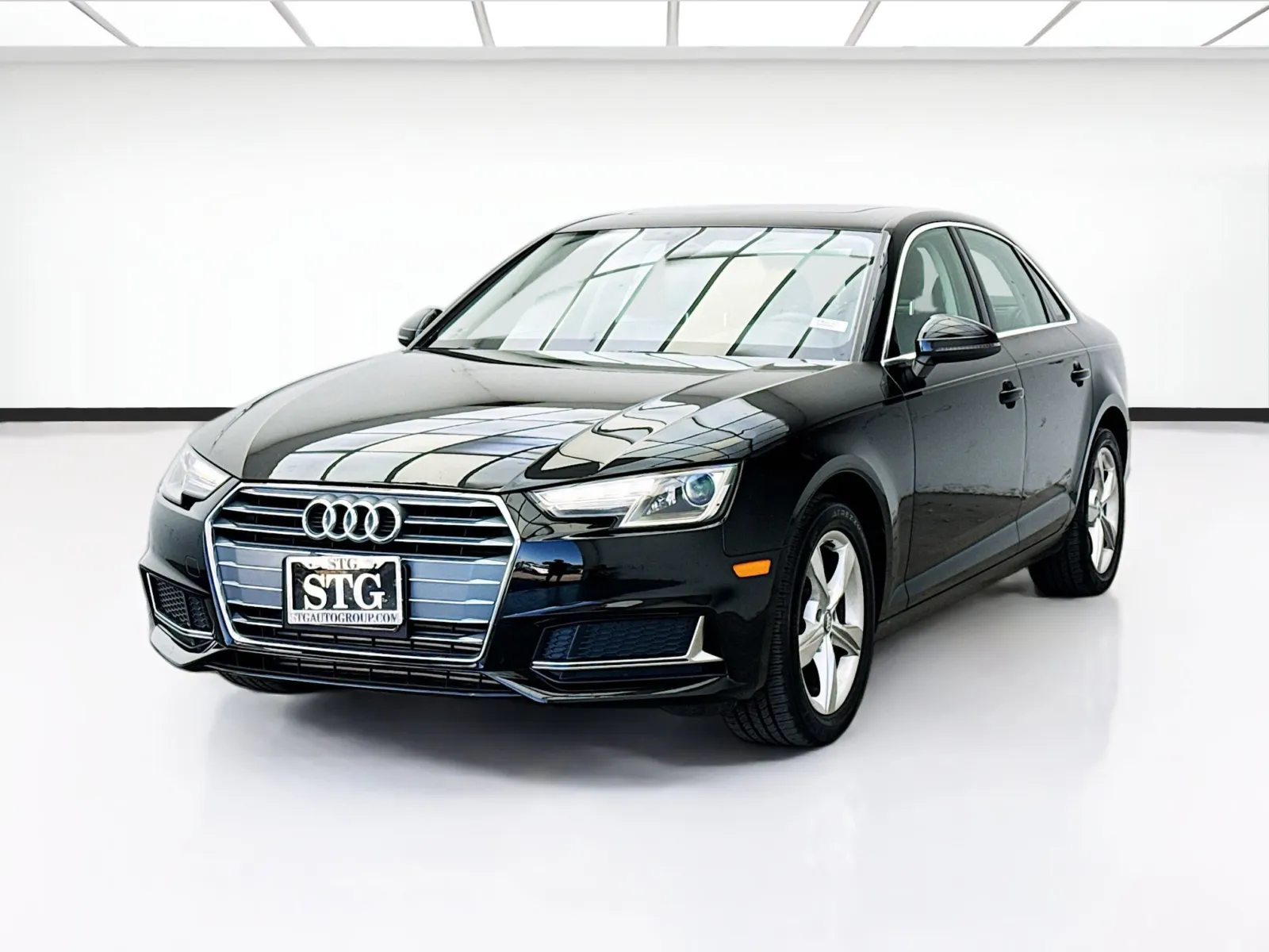 Black 2019 Audi A4 2.0T Premium for sale in Bellflower, CA