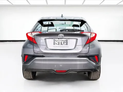 More photos of 2018 Toyota C-HR XLE Premium at STG Bellflower, CA