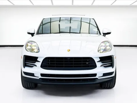 Photos of 2021 Porsche Macan S PREMIUM PLUS & 21 RS SPYDER DESIGN WHEELS for sale in Bellflower, CA at STG Bellflower