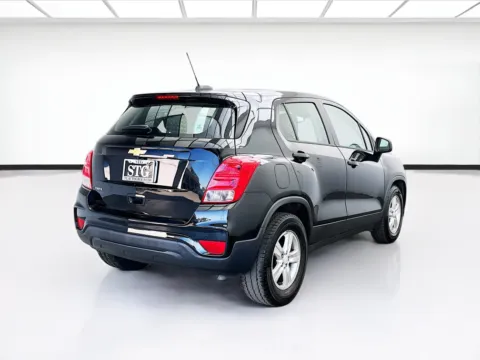More photos of 2020 Chevrolet Trax LS at STG Bellflower, CA
