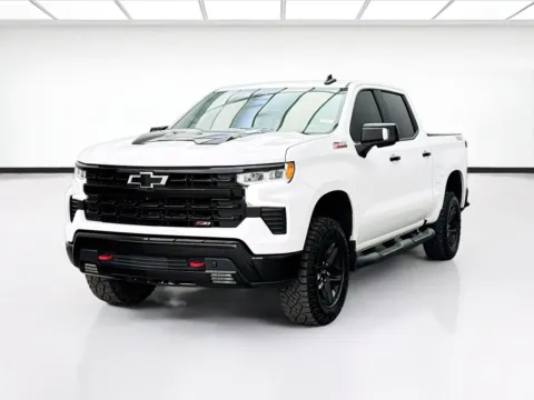White 2022 Chevrolet Silverado 1500 LT Trail Boss for sale in Bellflower, CA