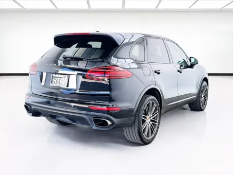 More photos of 2017 Porsche Cayenne Platinum Edition at STG Bellflower, CA