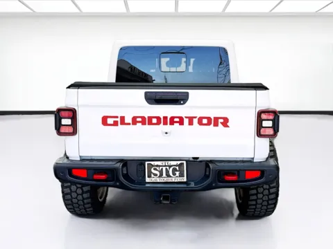 More photos of 2020 Jeep Gladiator Rubicon at STG Bellflower, CA