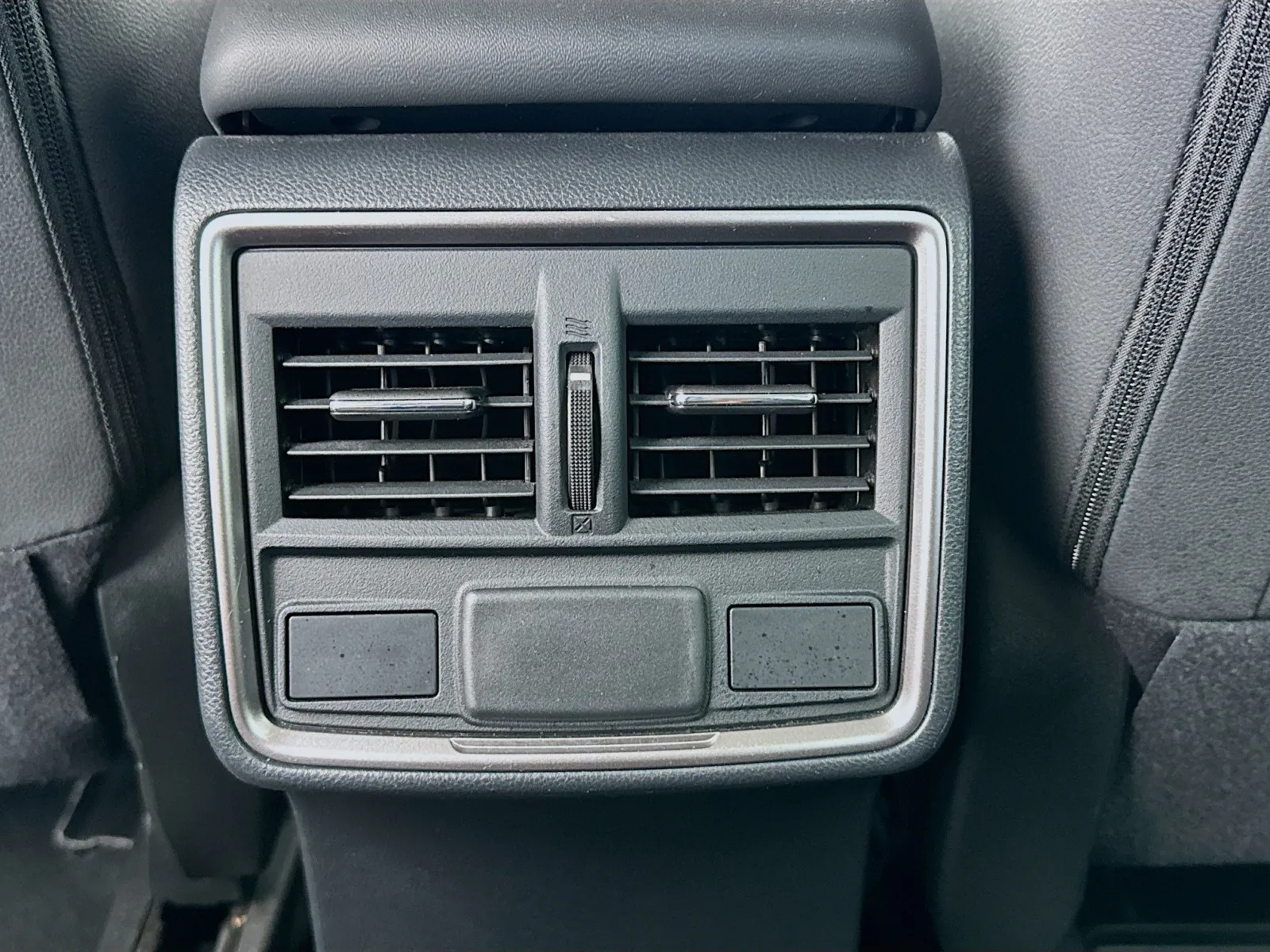 Subaru Forester photo 17