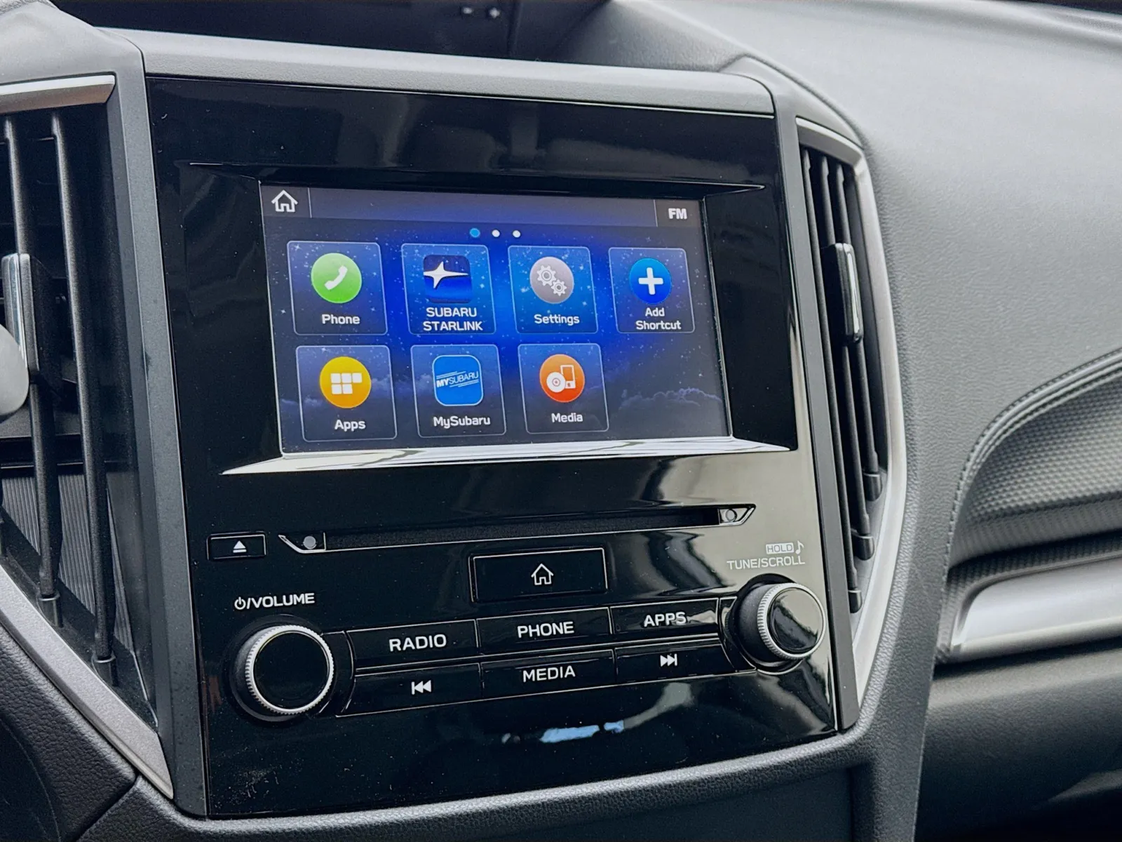 Subaru Forester photo 9