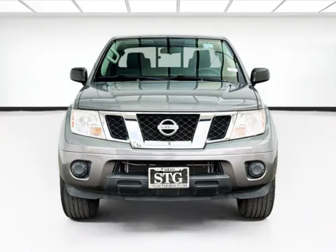 Photos of 2019 Nissan Frontier SV I4 for sale in Bellflower, CA at STG Bellflower