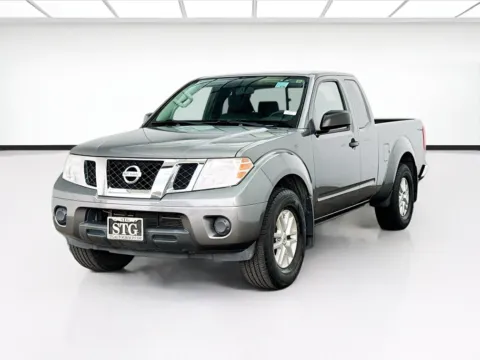 Gray 2019 Nissan Frontier SV I4 for sale in Bellflower, CA