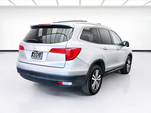 More photos of 2016 Honda Pilot EX at STG Bellflower, CA